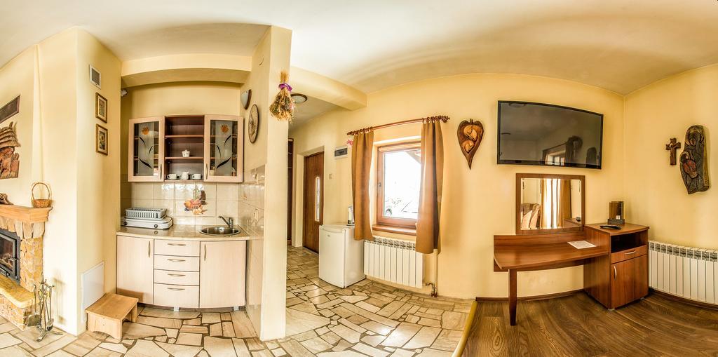 Bajeczny Domek Andrzejowka Polańczyk Exterior foto